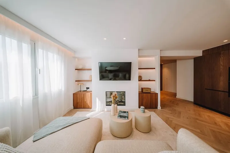 Design-Led Residence in Central Palma — photo 4