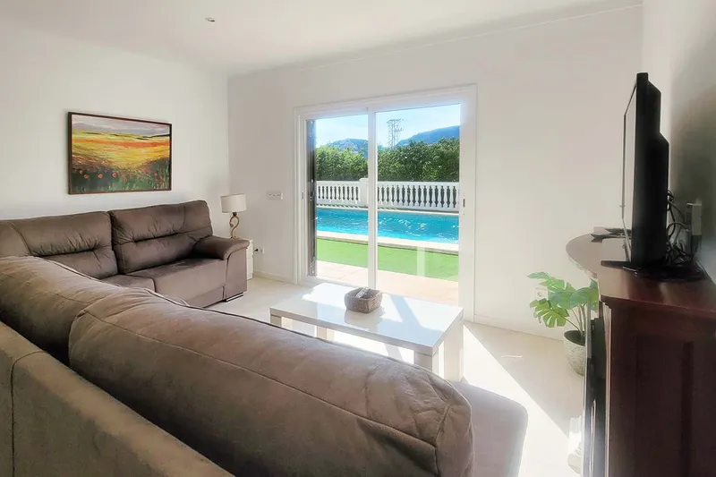 3-bedroom finca with pool for rent — photo 3
