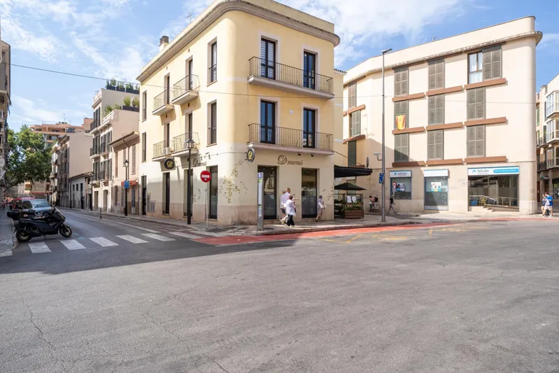 Exclusive complex of two buildings in the heart of Palma — photo 7