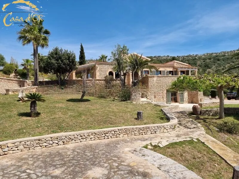 Idyllic country house with panoramic views in Son Macia — photo 1