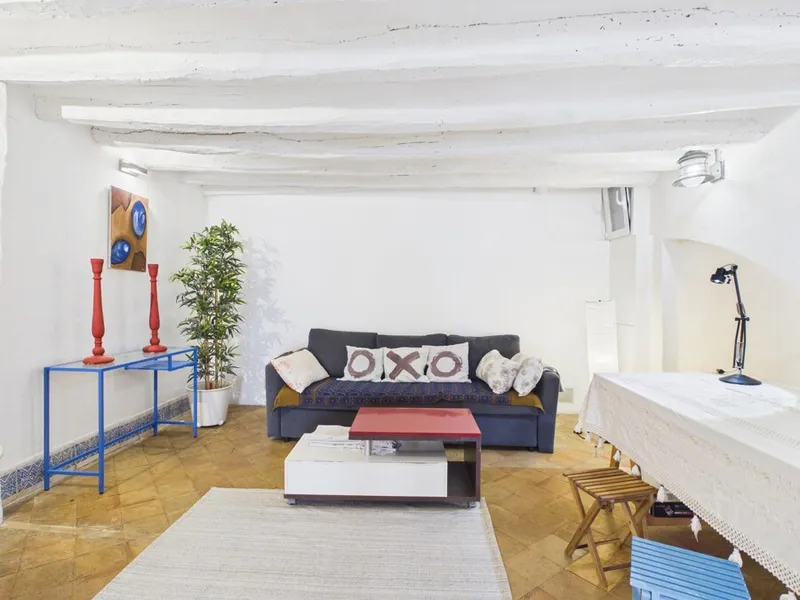 Charming multi-level one-bedroom home with mezzanine in Santa Catalina — photo 9