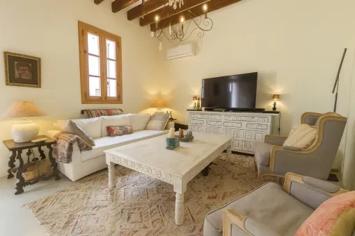 Búger: Fully renovated finca with pool and Tramuntana panorama — photo 5