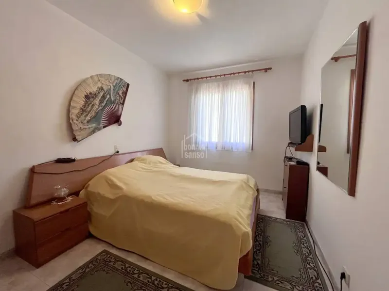Spacious apartment just one minute from Cala Millor beach and the pedestrian promenade. Located on the third floor, the property — photo 11