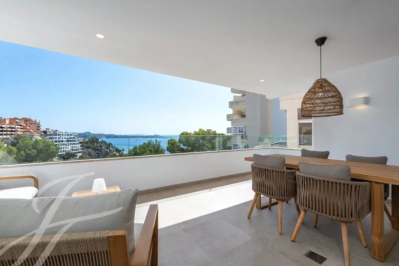 Stylish sea-view apartment near the beach in Illetes (Ses) — photo 3