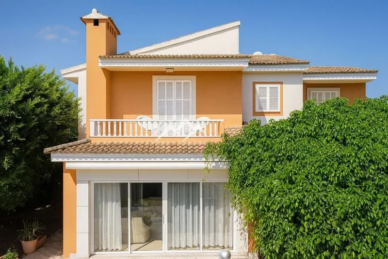 Detached house for sale in Calle de Joan Alcover — photo 1