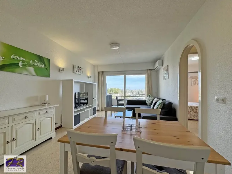 Discover this wonderful investment or residence opportunity in one of the most coveted residential complexes in the area. This imp — photo 6