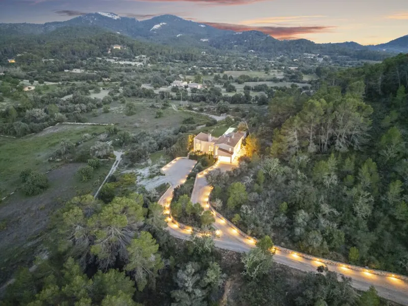 Luxury Finca Retreat in Southeastern Mallorca — photo 1