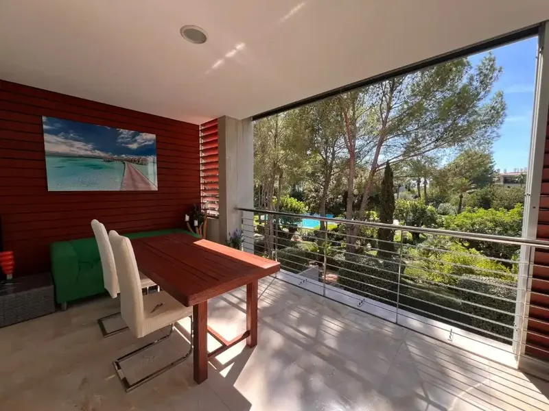 Exclusivo apartamento de nueva construcción en una lujosa comunidad residencial de Old Bendinat, una de las zonas más prestigiosas y demanda — photo 2