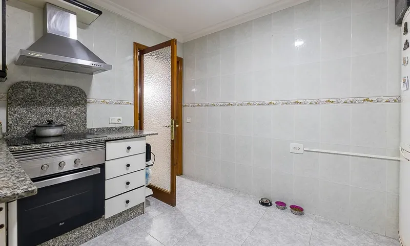 Apartment for sale in the Arenal area — photo 3