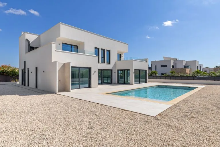 Villa in Sa Rapita - New Build Property with Pool — photo 3