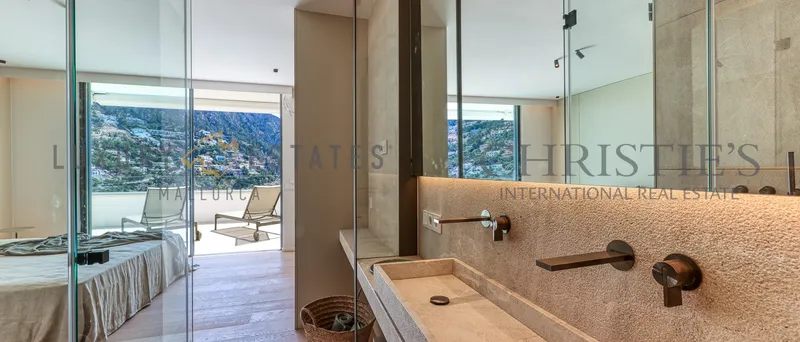 Modern apartment with sea views in Port Andratx near Beach Club Gran Folies in the southwest of Mallorca — photo 9