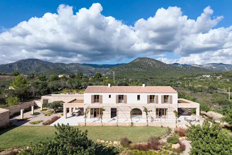 Luxury finca with stunning panoramic view in Santa Maria - Marcel Remus Real Estate — photo 1
