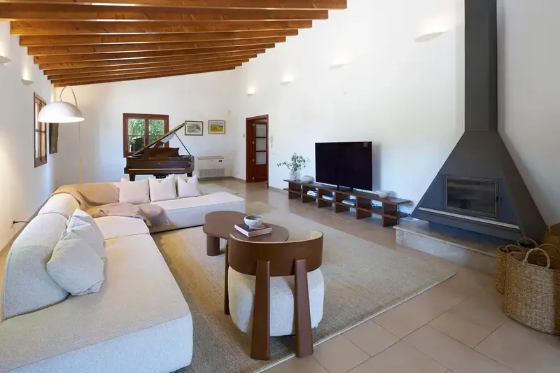 Charming rustic finca for sale on the outskirts of Sineu — photo 10