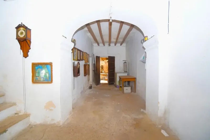 Fantastic village house to renovate with large garden in Muro — photo 8