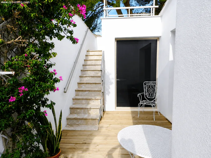 Mediterranean house with idyllic patio – only 5 minutes' walk to the beach — photo 7