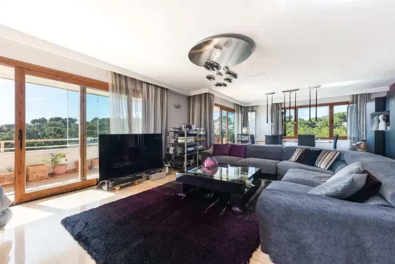 We are pleased to present this exceptional penthouse with stunning sea views, located in one of the most prestigious areas of Mallorca, Ca — photo 3