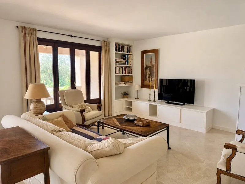 Charming country property for sale in Ses Salines with sea views and swimming pool — photo 4