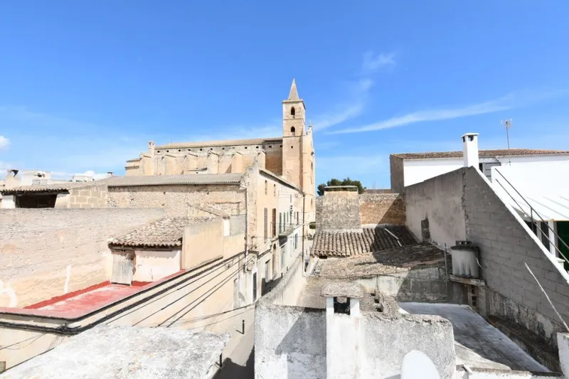 Central town house with beautiful views of the Felanitx church — photo 1