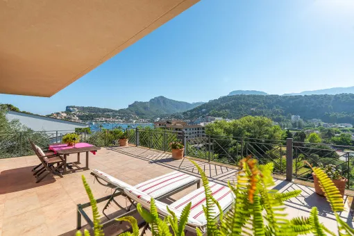 Soller, elegant villa in an elevated location with stunning sea views in Port de Soller — photo 1
