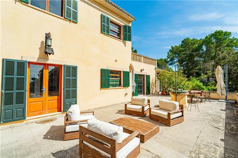 Rustic finca in a protected natural environment on an approximate plot of 124,000m². — photo 3
