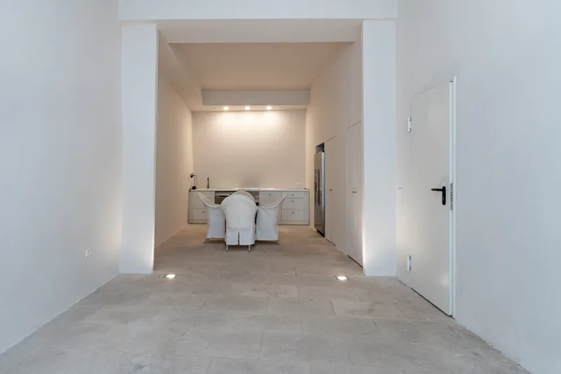 Stylish Two-Bedroom Loft in a Beautifully Refurbished Building in the Calatrava District of Palma's Old Town — photo 5