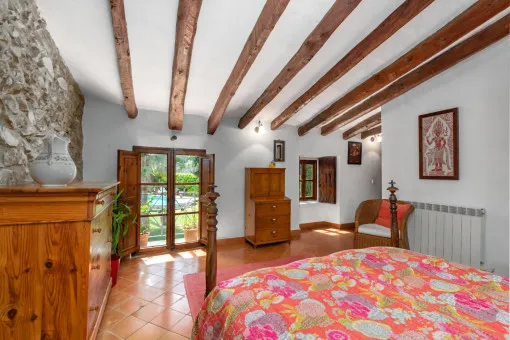 Capdella, Majorcan finca with well-kept garden, pool and holiday rental license in Es Capdella — photo 9
