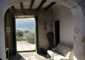 Rustic Finca in Predominant Position — photo 12