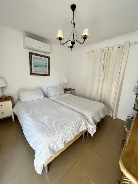 Excellent chalet in magnificent area of Son Caliu, a large garden and a very comfortable ground floor with bedrooms and living room, en — photo 11