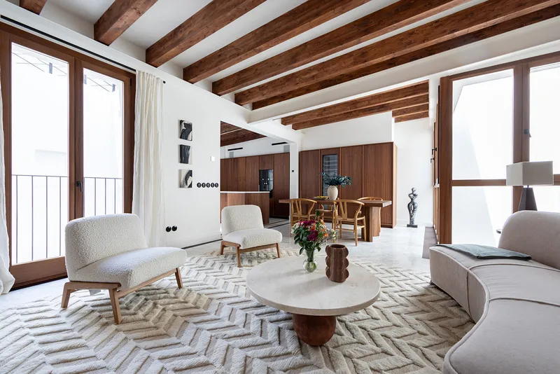 Luxury duplex penthouse in the Old Town of Palma with numerous historical elements — photo 10
