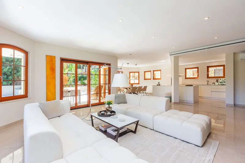 Elegante Villa mit mediterranem Flair und modernem Wohnkomfort — photo 6