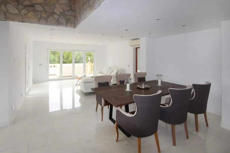 6-bedroom villa with pool in Costa d'en Blanes for rent — photo 3