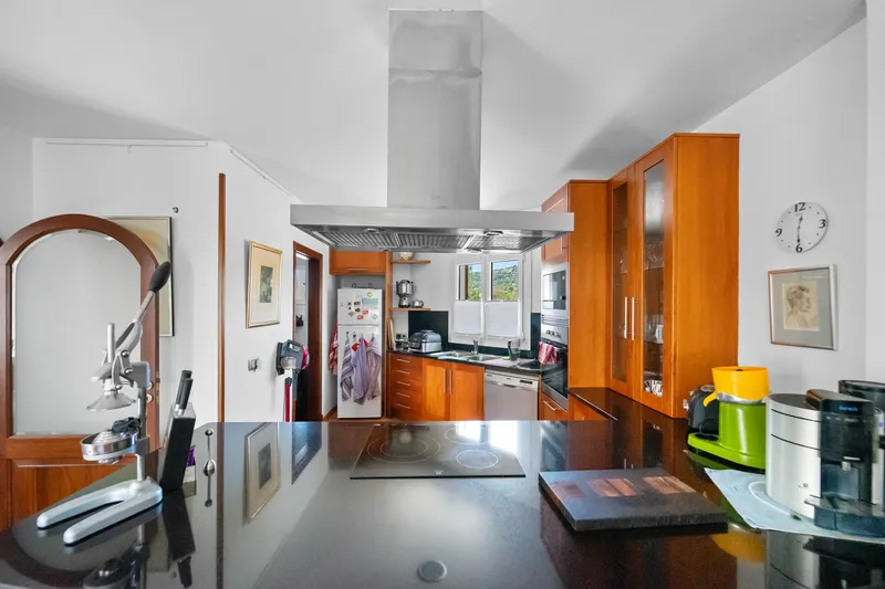 Villa with sea views, pool and building plot in s'Alqueria Blanca — photo 6