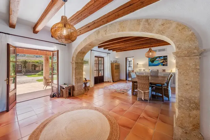 This impressive finca is located in the quiet and beautiful Vall d'en March about 2 km east of Pollença. It occupies 50,000m2 (12.3 acres) — photo 9