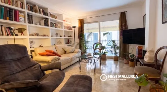 Apartment for rent in Arxiduc, Palma de Mallorca — photo 6