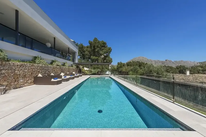 Exceptional 5-bedroom villa for sale in Puerto Pollensa — photo 7