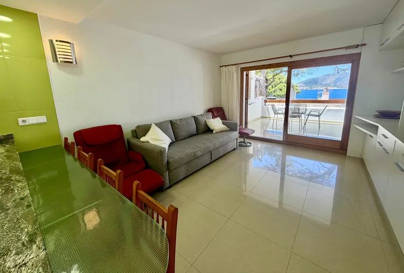 Apartment with Mediterranean Views in Cala Conills, Sant Elm — photo 9