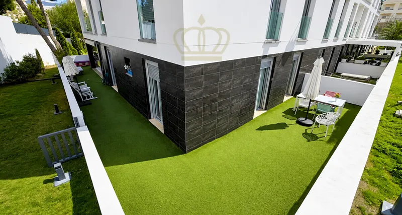 Exclusive ground floor apartment with private garden in a luxurious residential complex in... — photo 11