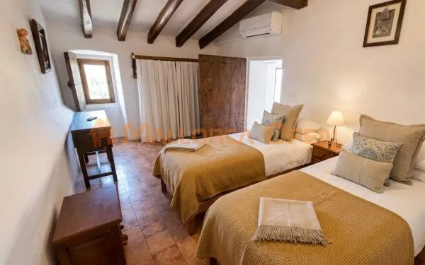 Beautiful rustic finca for rent between Porreres and Vilafranca de Bonany — photo 5