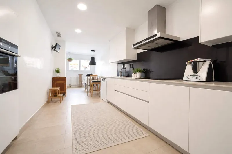 156m² apartment with 3 bedrooms, 2 bathrooms, balcony and pool for sale — photo 4