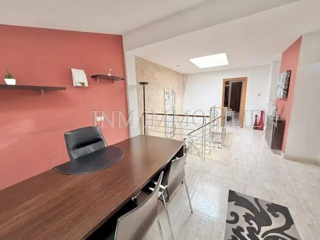 265m² Einfamilienhaus mit 3 SZ, Garage und Pool zu kaufen — photo 10