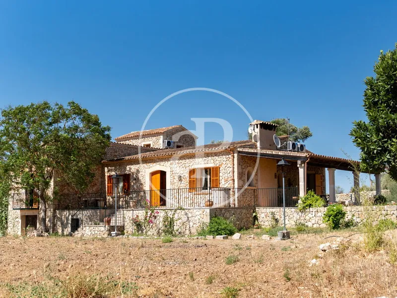 Villa in Sineu, Mallorca — photo 2