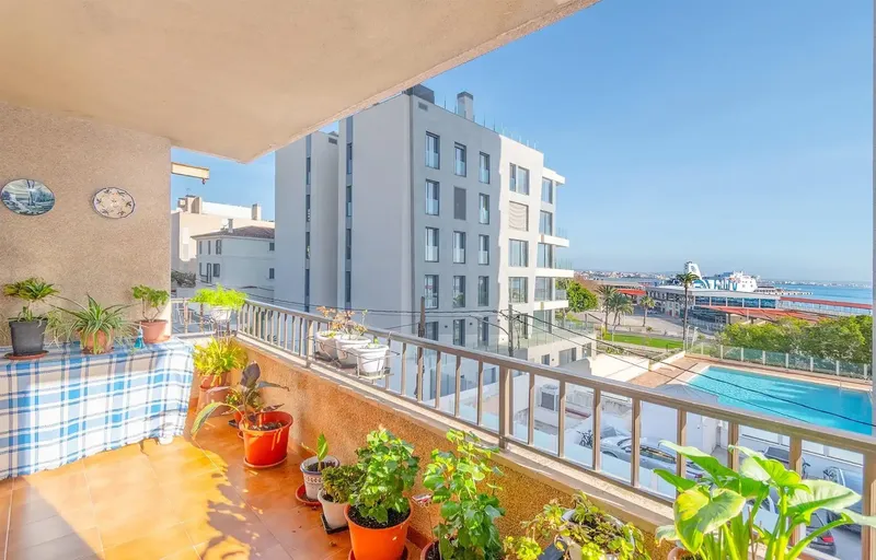 Apartment for sale in Portopí, Palma — steps from the Paseo Marítimo — photo 2