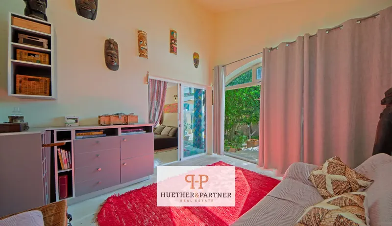 Casa unifamiliar en Cales de Mallorca con piscina, 2 dormitorios y 2 baños: una vivienda con mucho encanto que ofrece gran privacidad, ampli — photo 4