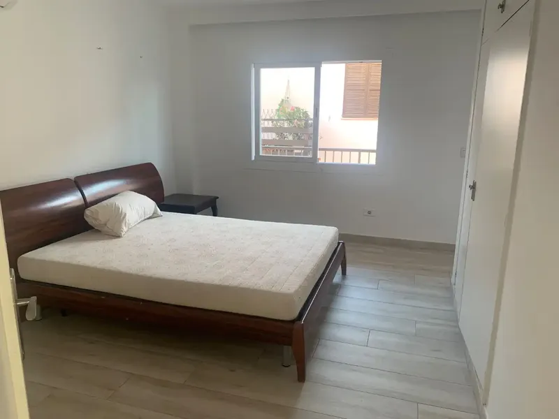 Private rental in Playa de Palma area, very quiet street, very bright attic apartment, near the sea, unfurnished, 3 double bedrooms, spacious — photo 6