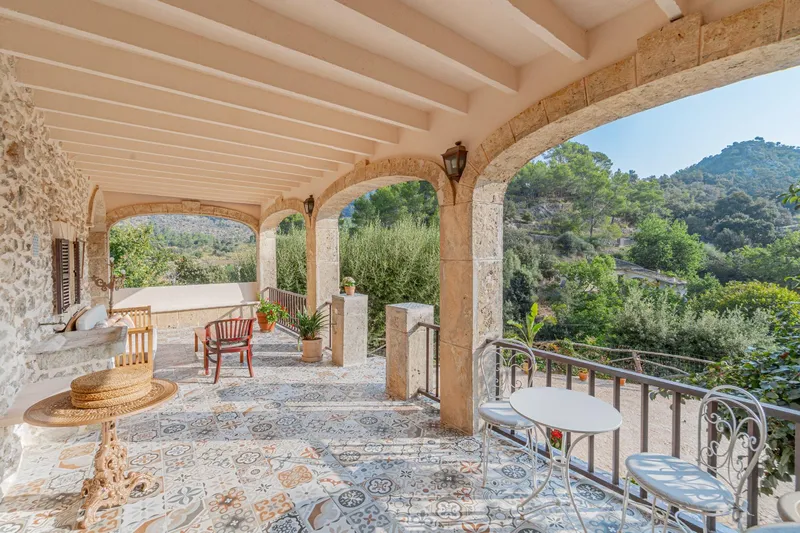 Traditional house with views — photo 5