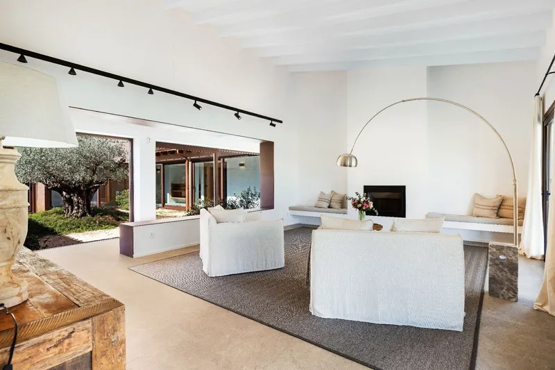 Single-level newly built finca with panoramic views near Santanyí — photo 8