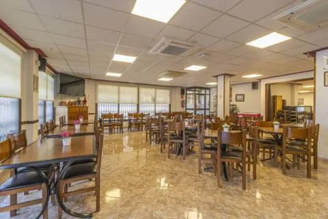 Restaurant — photo 2
