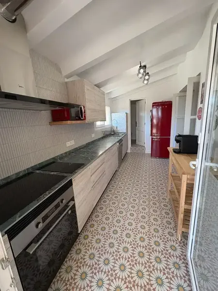 habitación privada en coliving a 15 minutos del centro de Palma, facturas incluidas (lus, agua, parking, WIFI, piscina, zona exterior, servi — photo 3