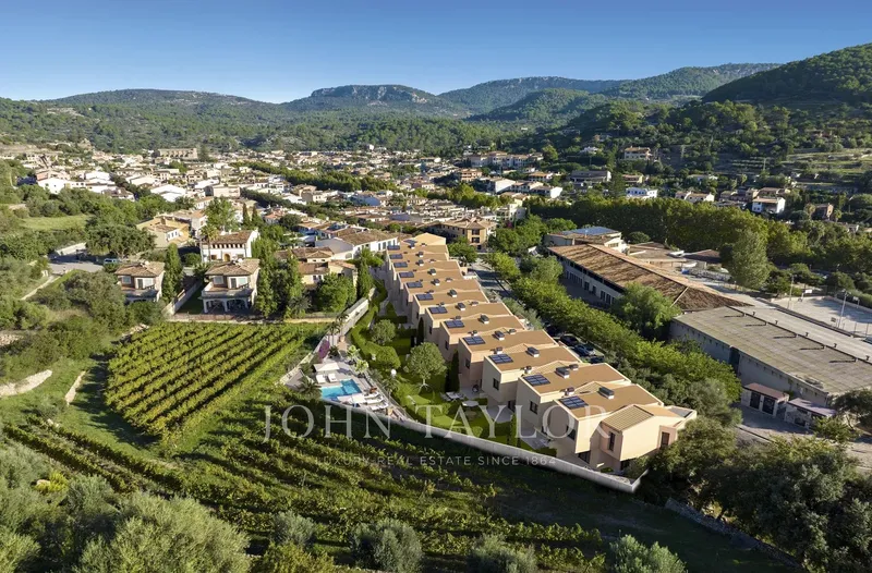 Townhouse for sale in Esporles — photo 2