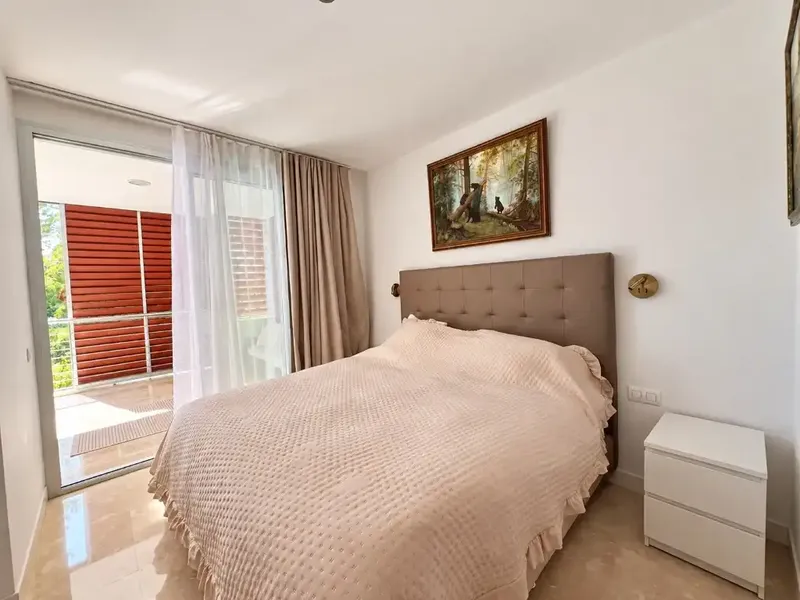 Exclusivo apartamento de nueva construcción en una lujosa comunidad residencial de Old Bendinat, una de las zonas más prestigiosas y demanda — photo 12
